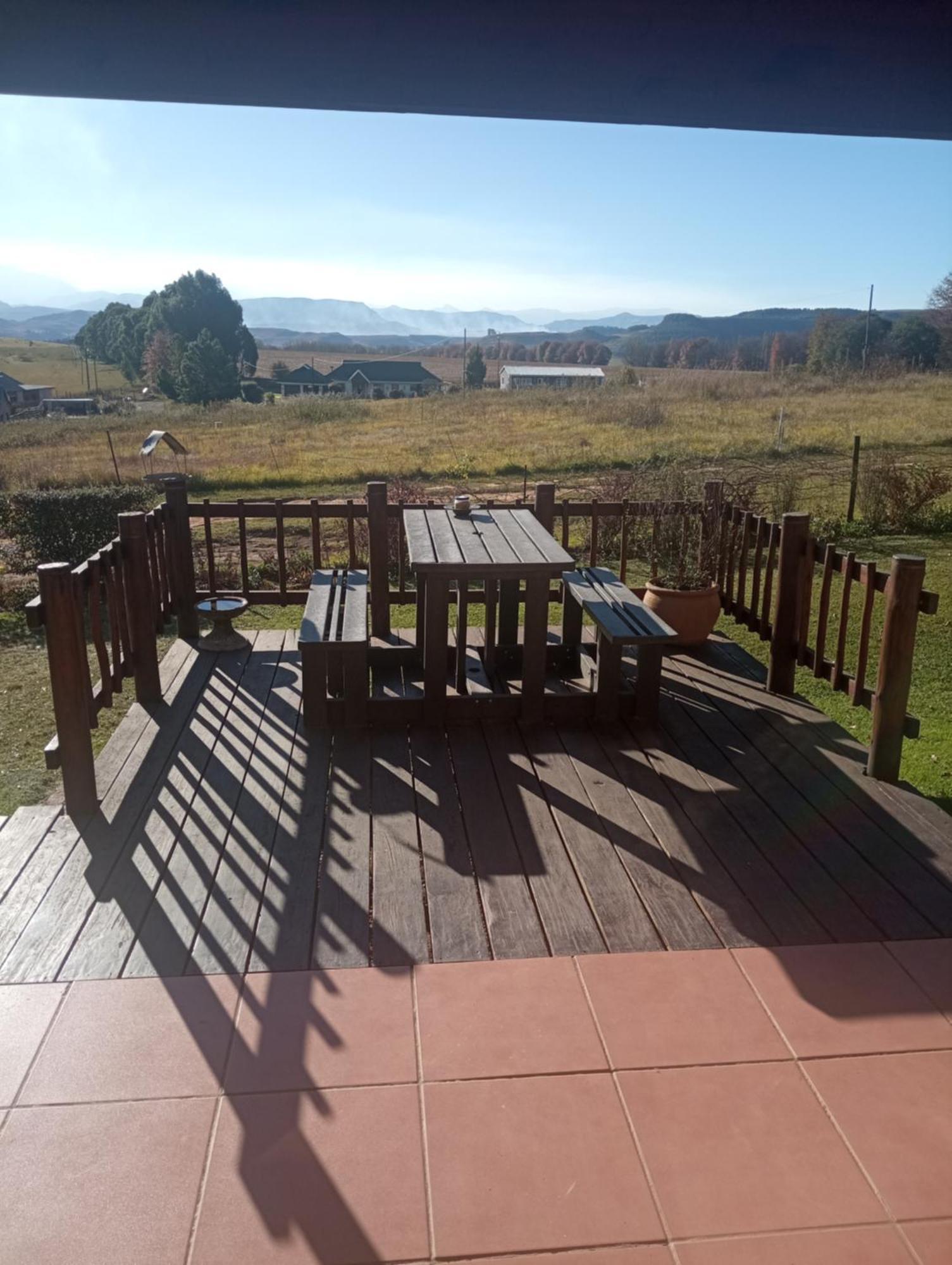 J&B Lodge Underberg Exterior photo